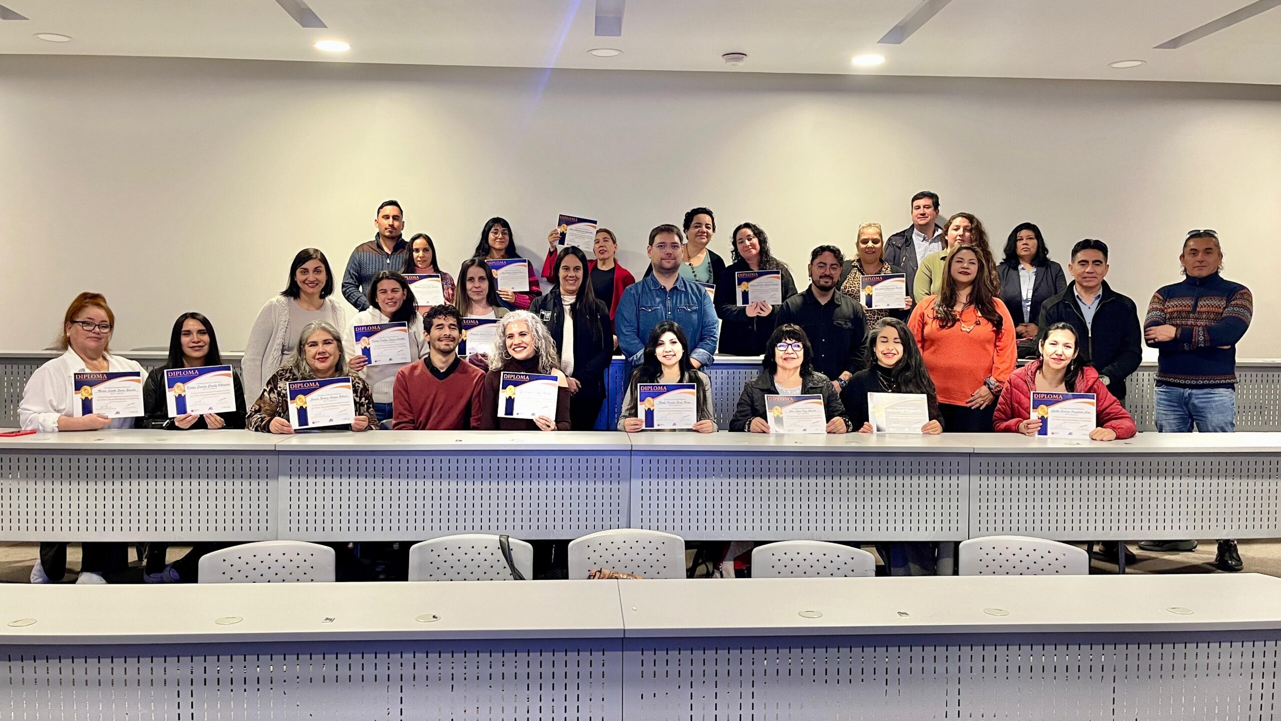 CERTIFICAN A MÁS DE 40 EMPRESAS LIDERADAS POR MUJERES EN ANTOFAGASTA Y CALAMA CON EL PROGRAMA ACTIVA, TRANSFORMA E INNOVA